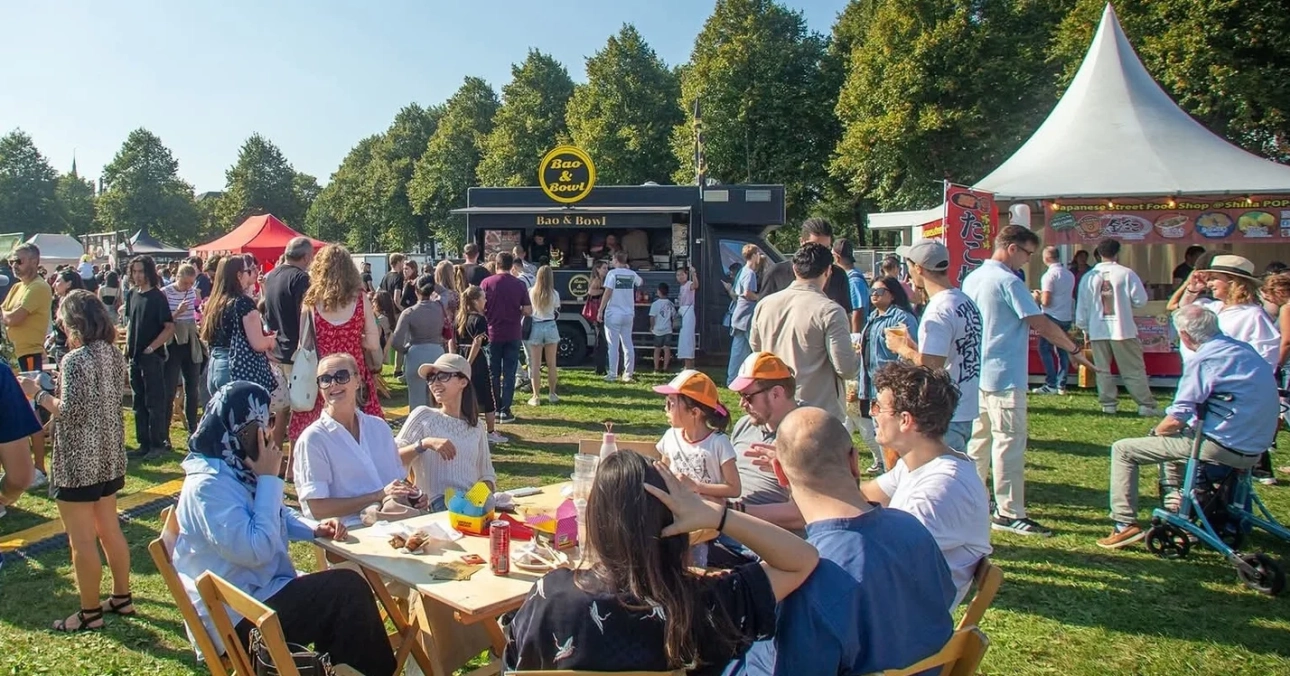 Asian Food Festival Rotterdam takes place from 26 to 28 June in Het Park, with free entry, Asian street food, music, silent disco and karaoke.
